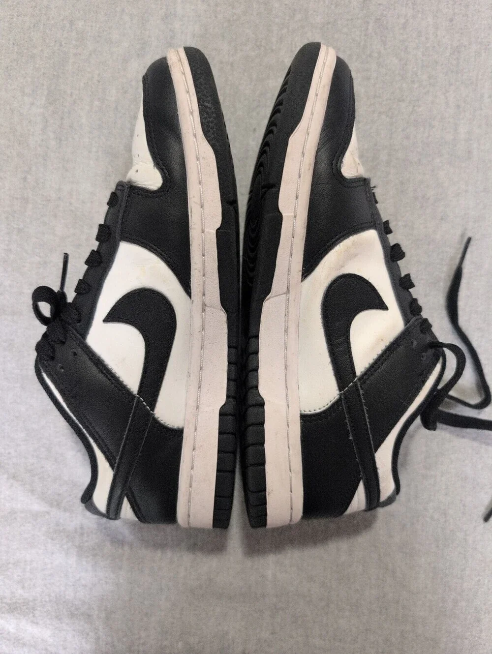 Nike Dunk Low black white sneakers size 7 sporty